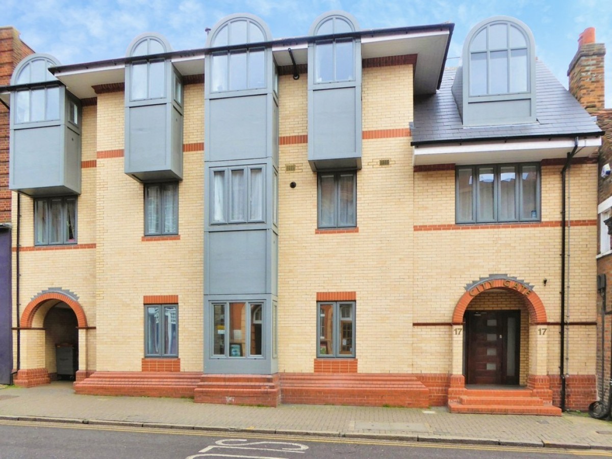 Victoria Street, St Albans