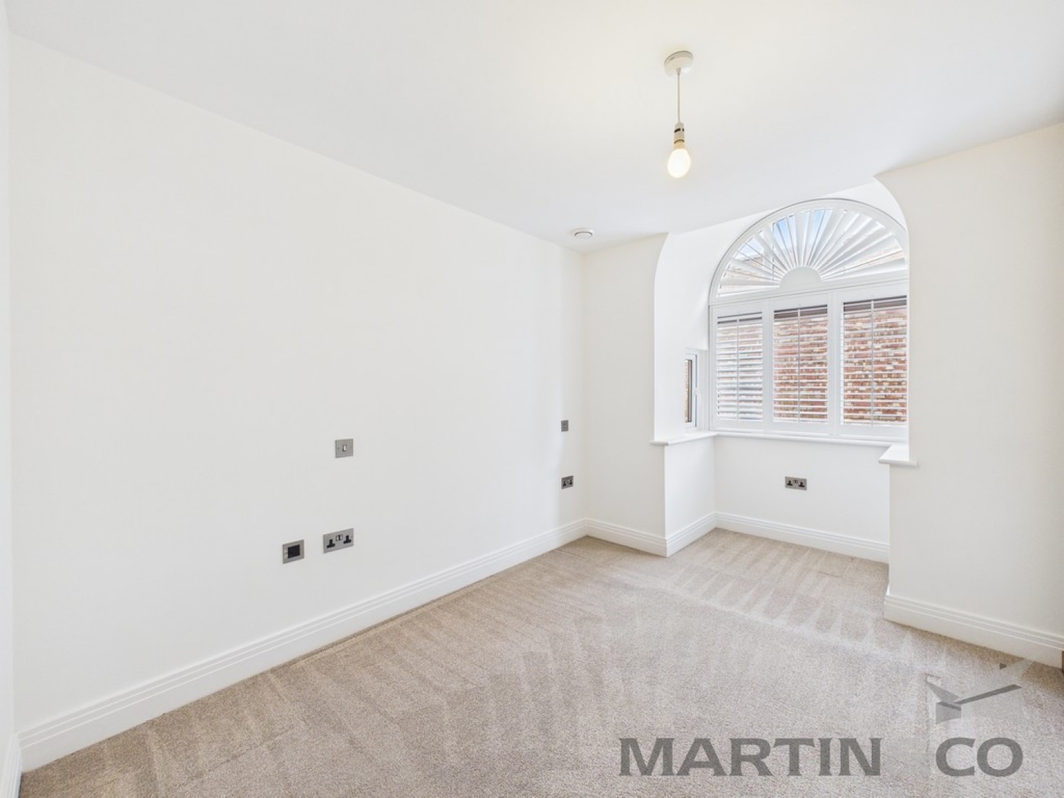 2 bedroom Flat for Letting Victoria Street, St Albans
