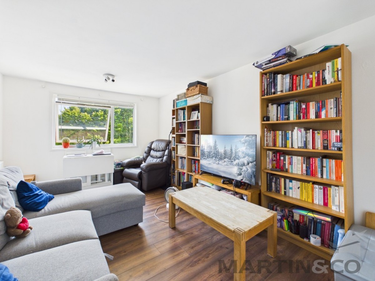 Holyrood Crescent, St Albans