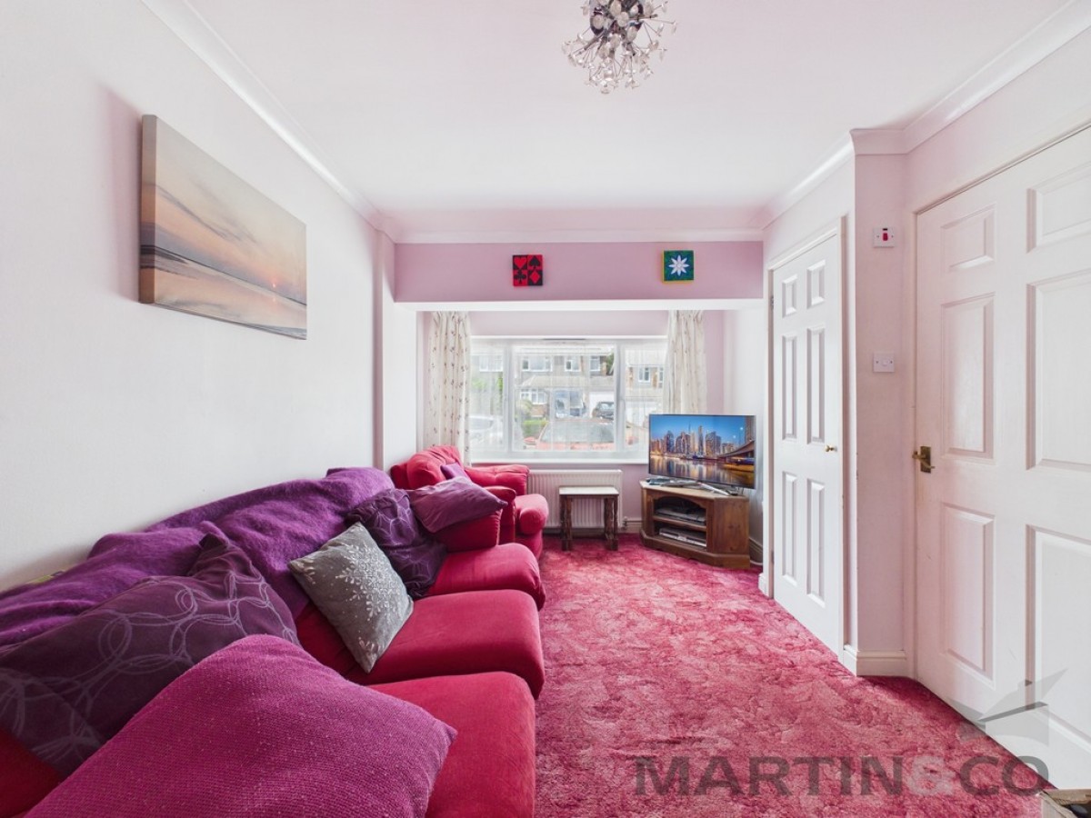 Ringway Road, Park Street, Herts