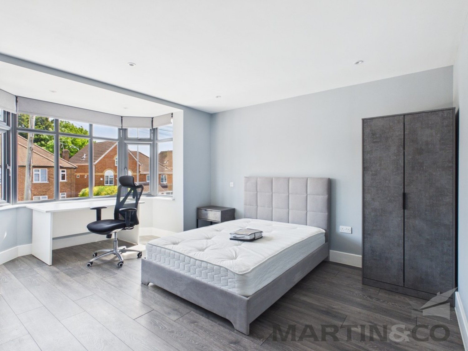6 bedroom House of Multiple Occupation for Letting Kenton Lane, Harrow Weald