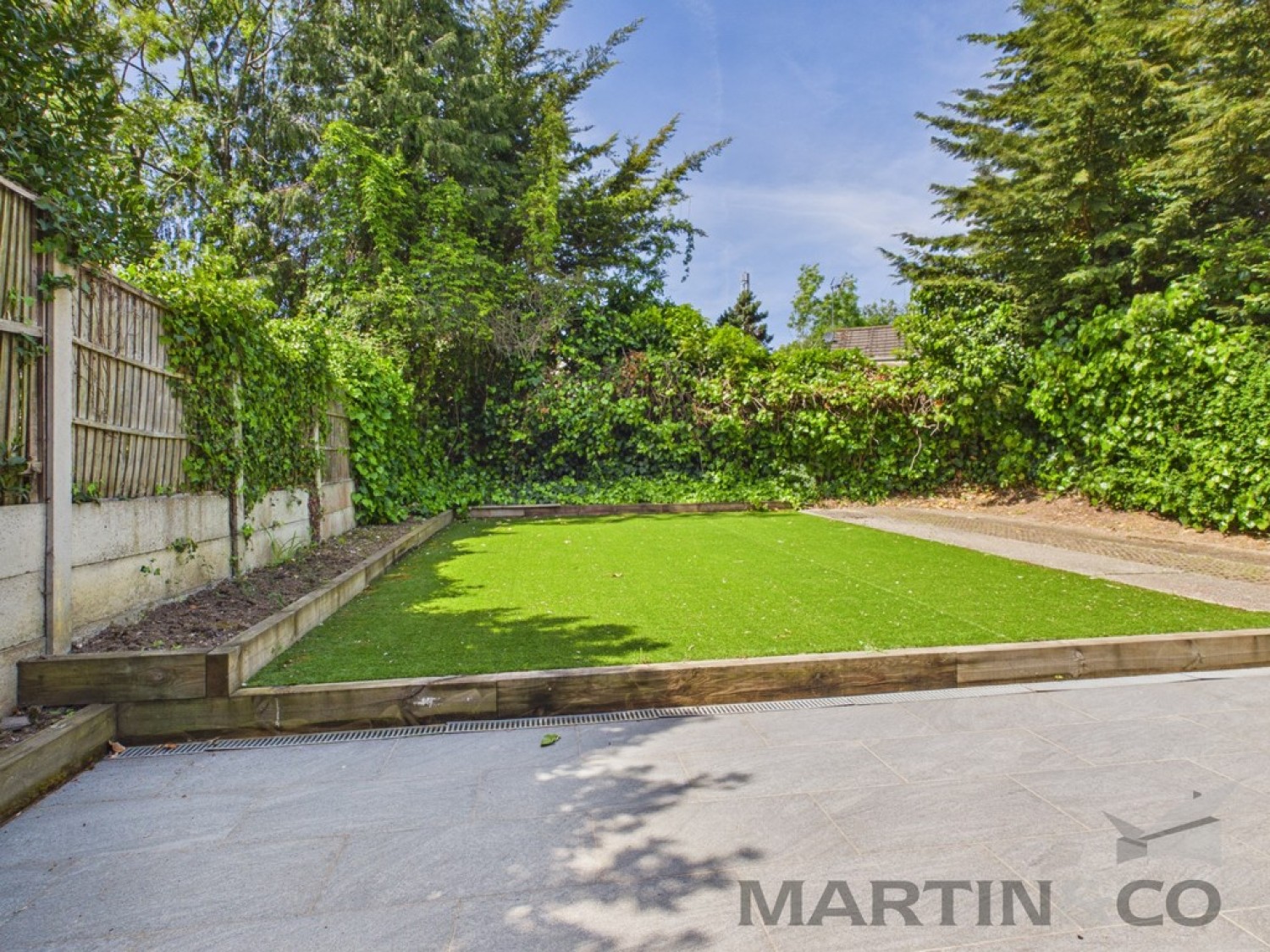 6 bedroom House of Multiple Occupation for Letting Kenton Lane, Harrow Weald