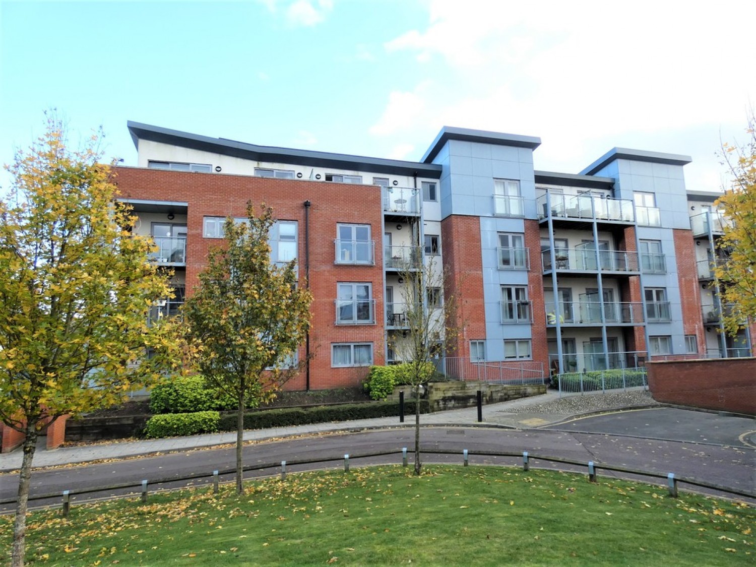 2 bedroom Flat for Sale Serra House at Charrington Place