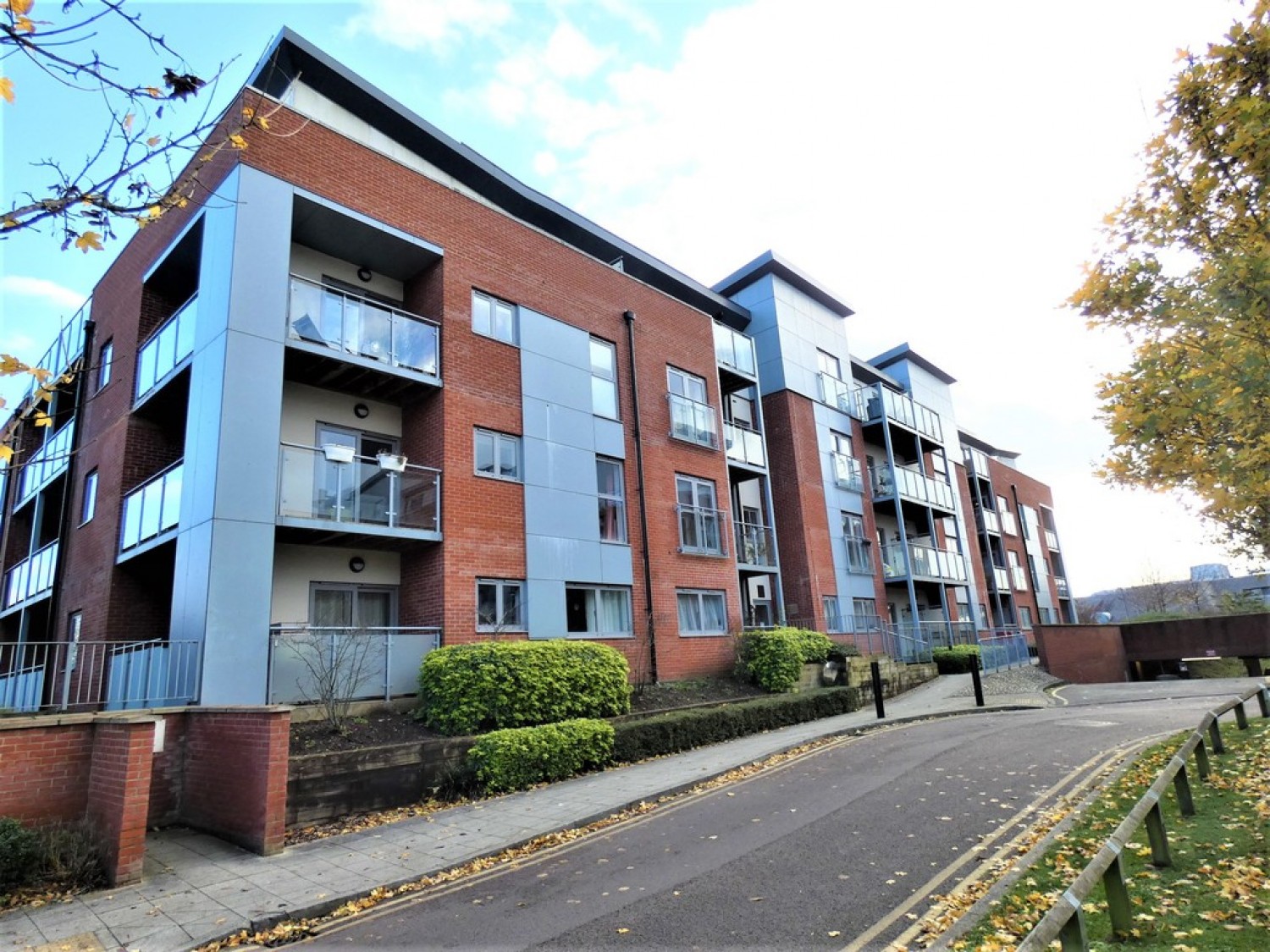 2 bedroom Flat for Sale Serra House at Charrington Place