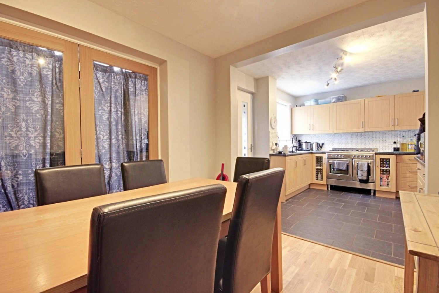 3 bedroom House for Sale Souter View, Whitburn