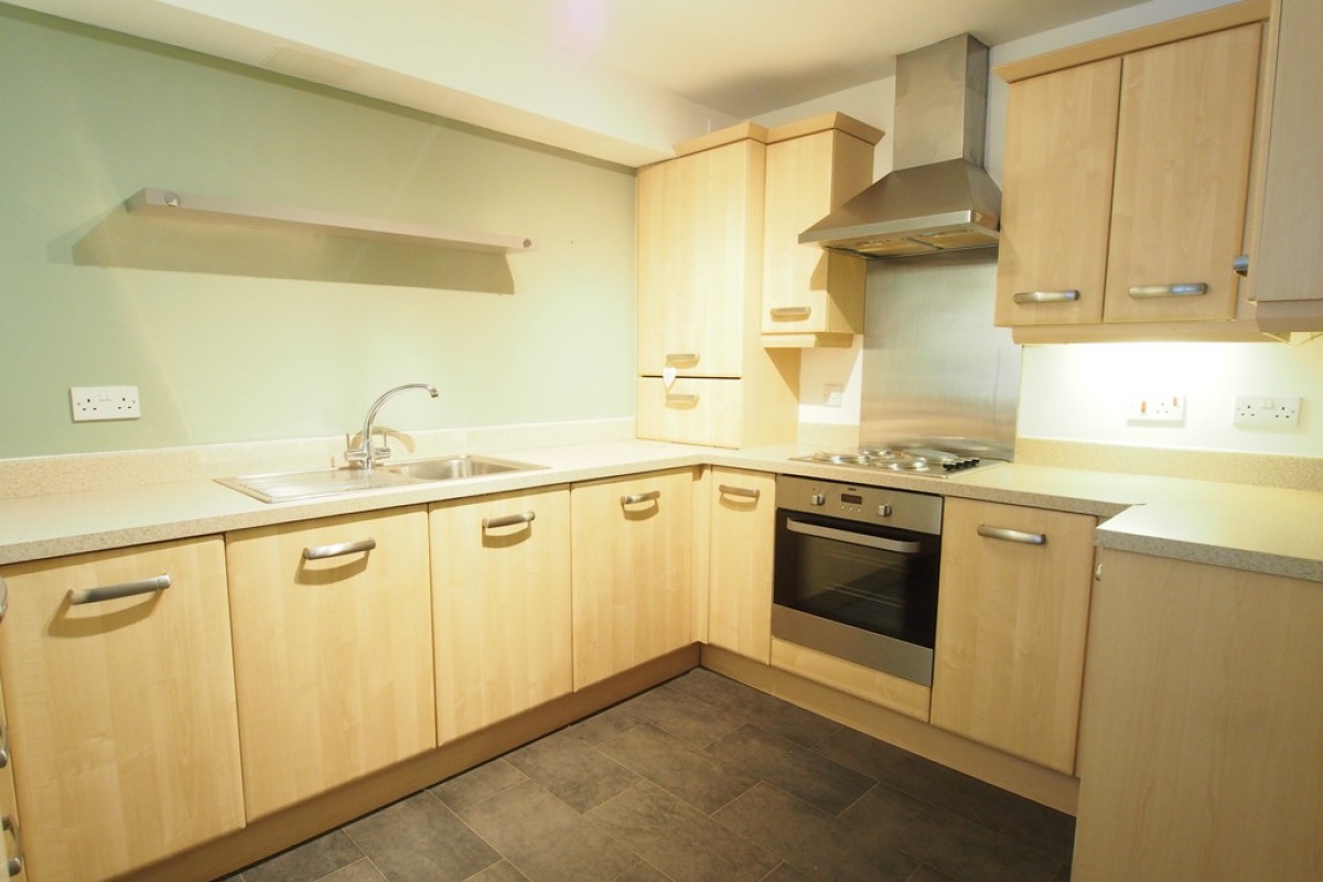 Cardon Square , Ferry Village