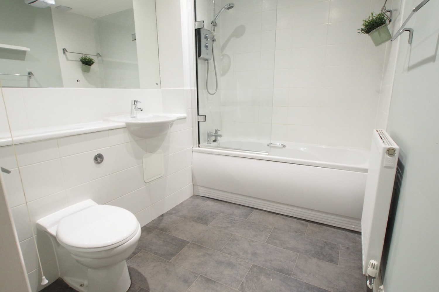 Cardon Square , Ferry Village