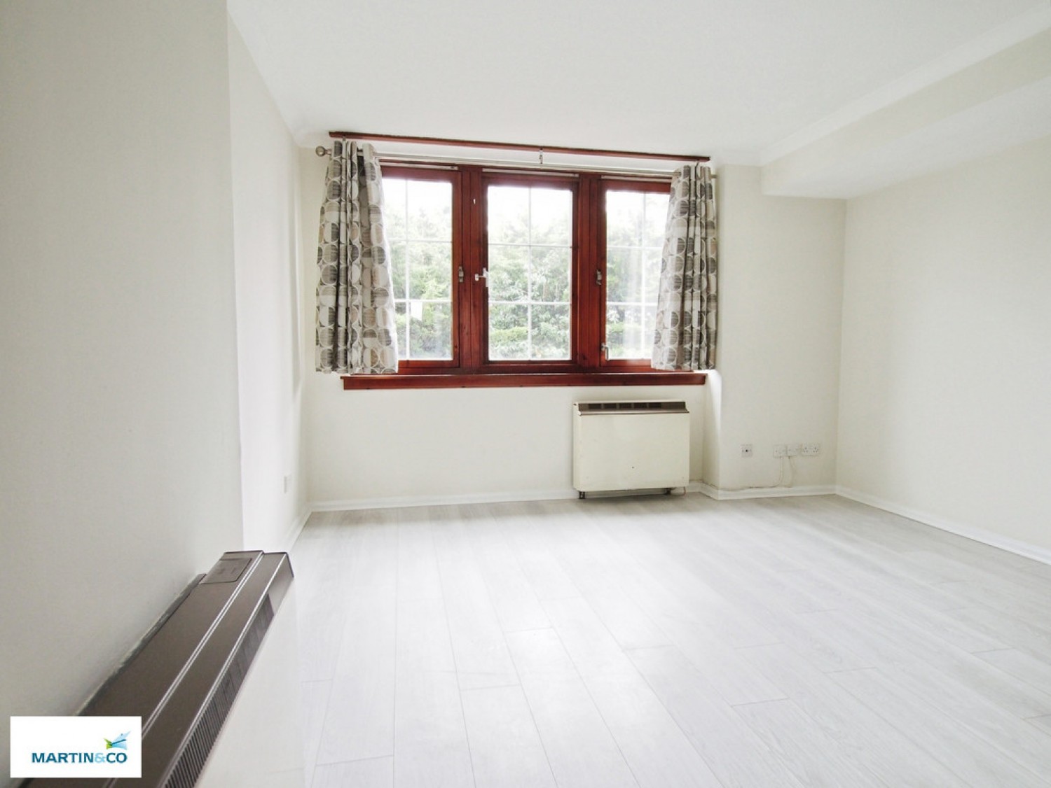 2 bedroom Flat for Letting Inchinnan Court, Inchinnan Road