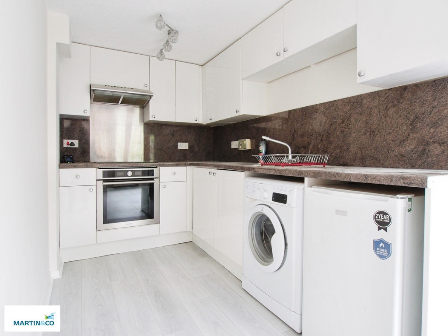 2 bedroom Flat for Letting Inchinnan Court, Inchinnan Road