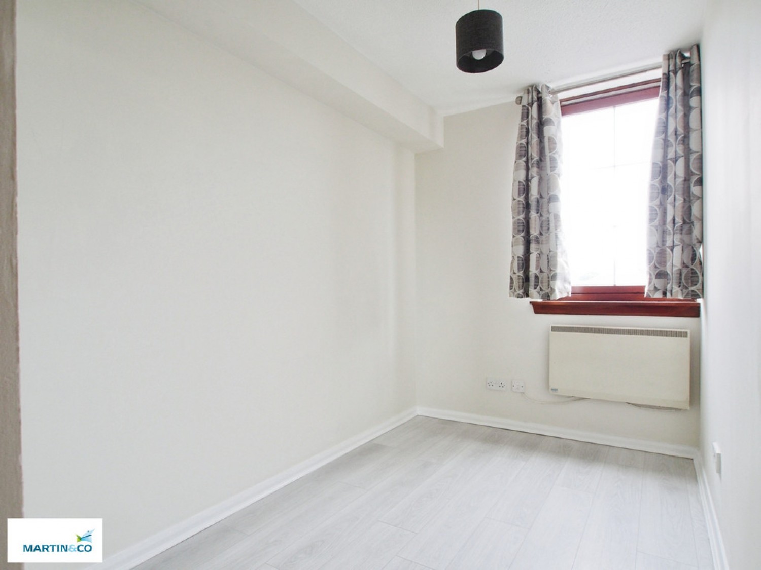 2 bedroom Flat for Letting Inchinnan Court, Inchinnan Road