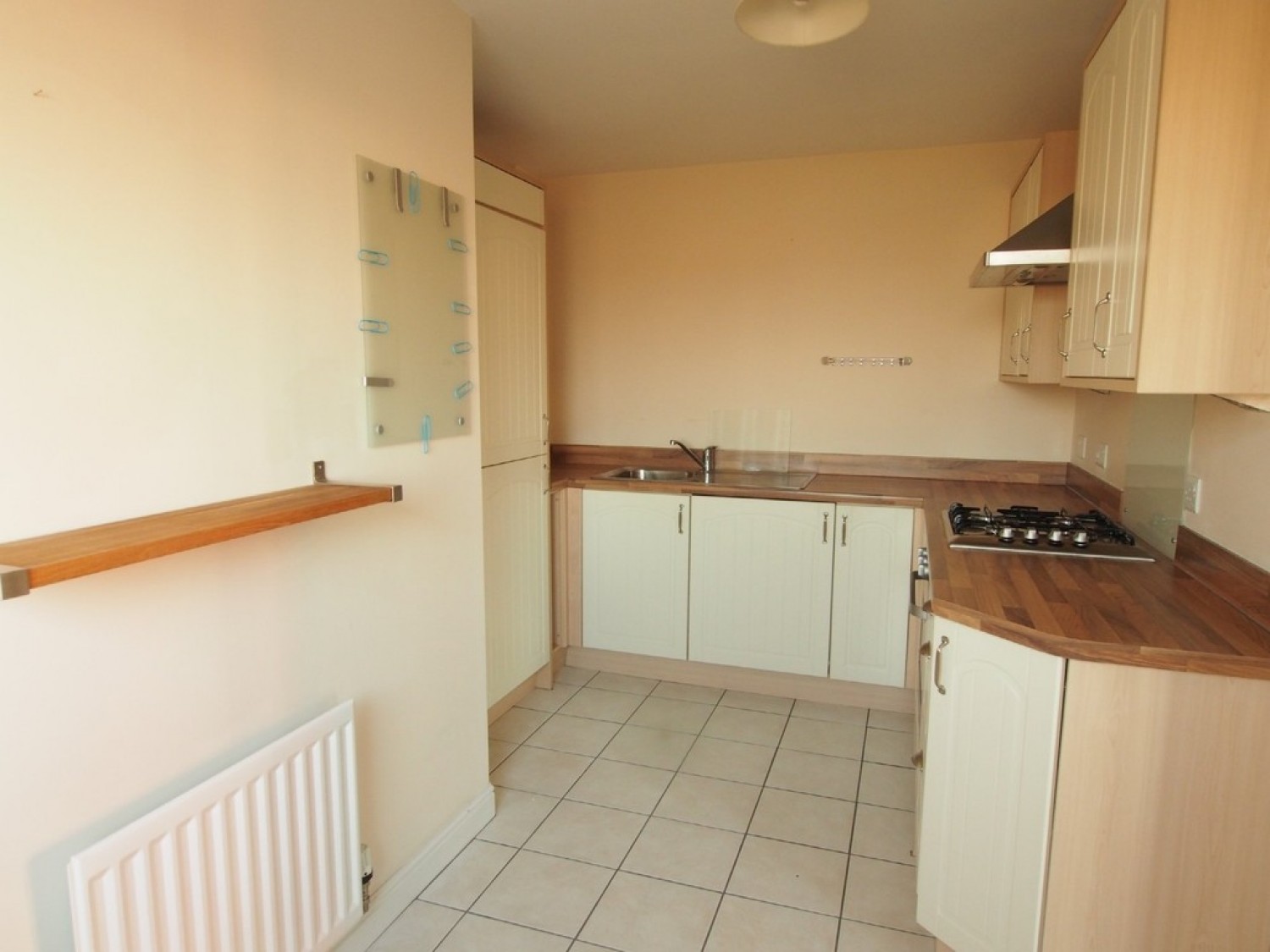 3 bedroom Flat for Letting 2/3, 3 Kenley Road