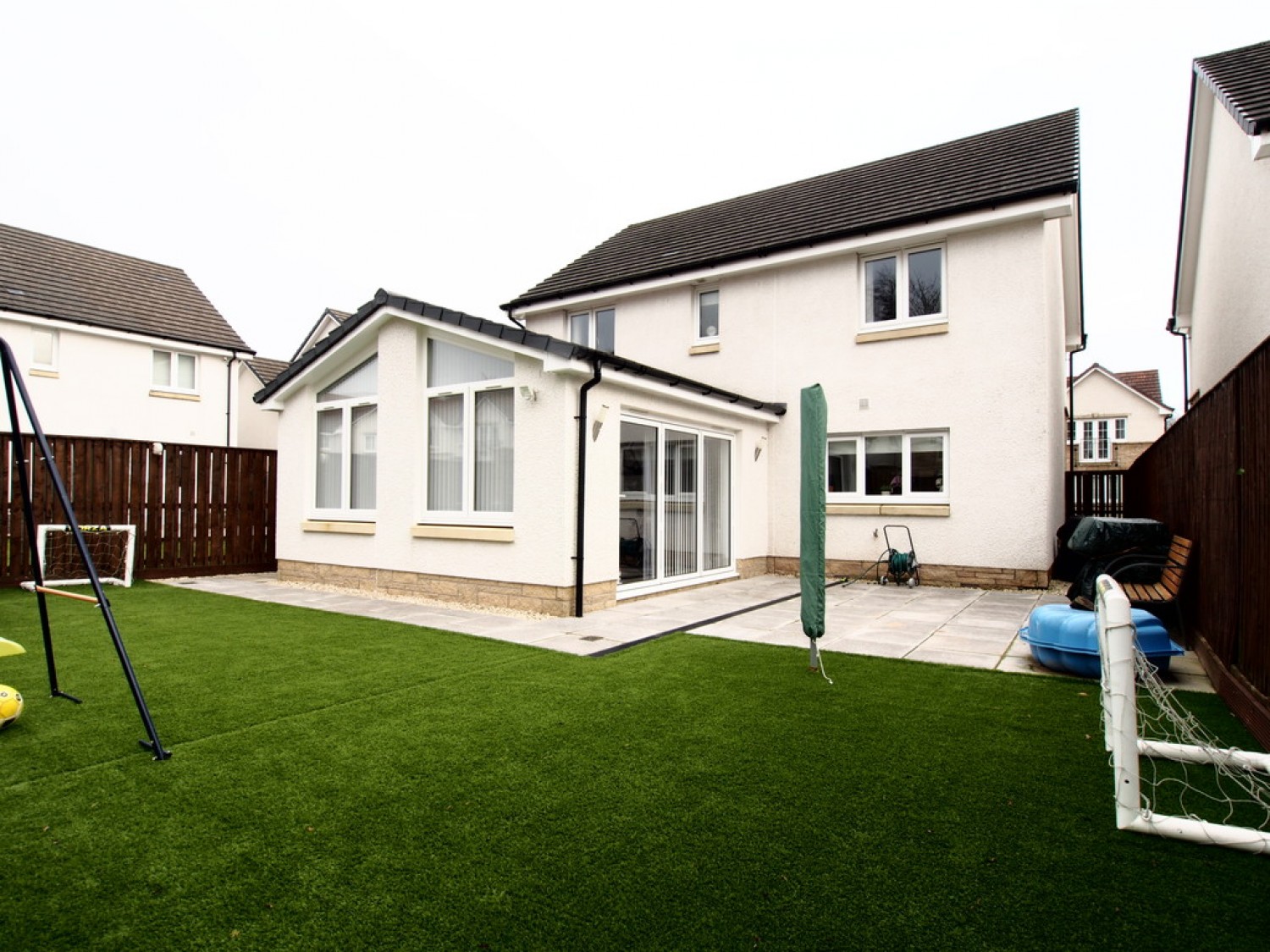 4 bedroom House for Letting McKelvie Crescent , Barrhead