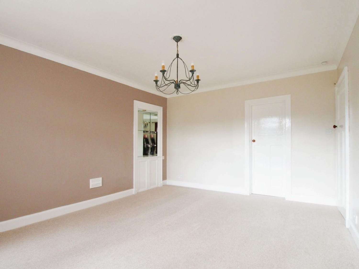 3 bedroom House for Letting 18 Cyprus Avenue