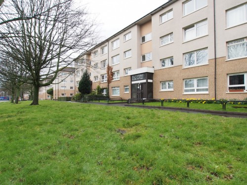 3/2, 16 Kennedy Path