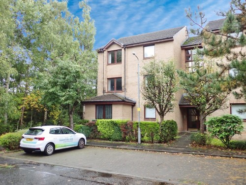 1/2, 7 Crichton Place