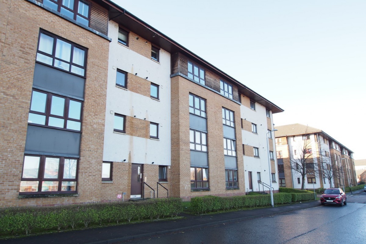 1/1, 41 Saucel Crescent