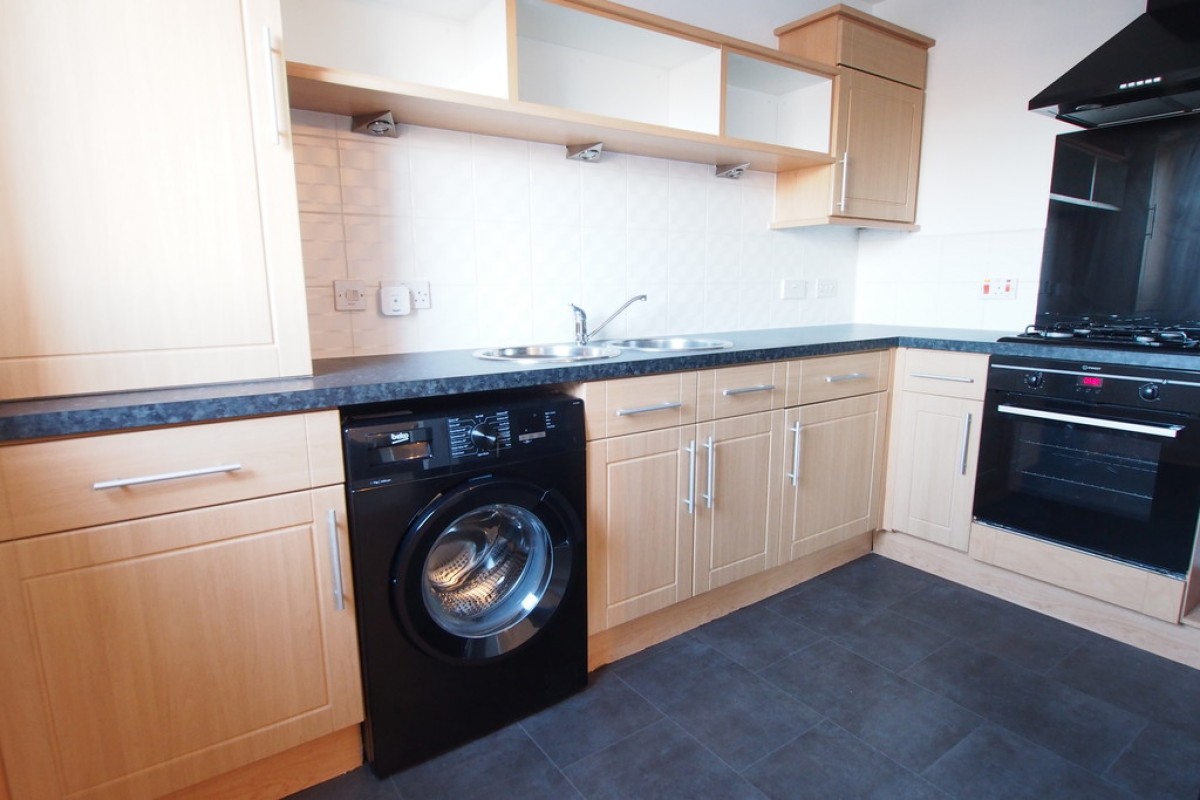 1/1, 41 Saucel Crescent