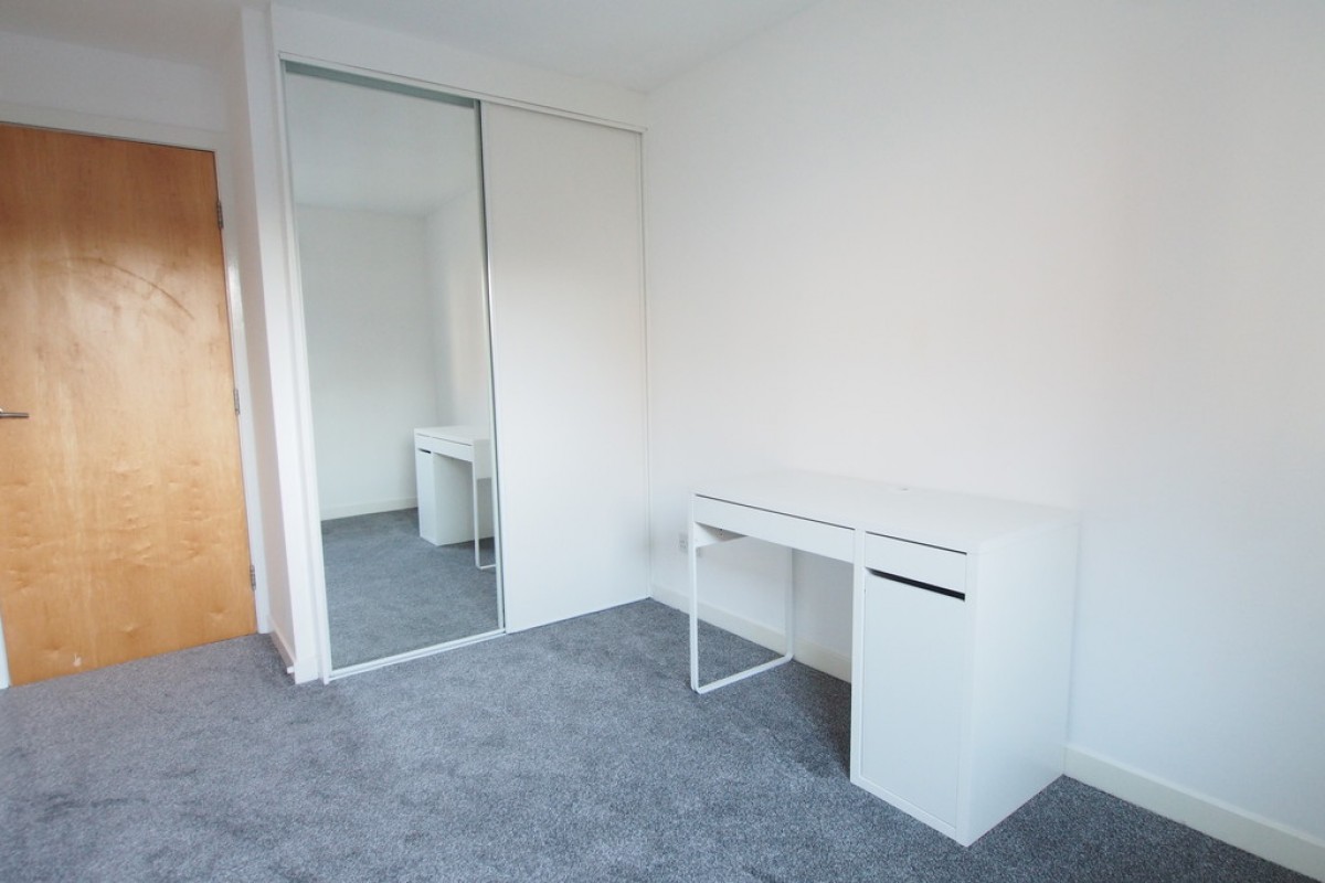 1/1, 41 Saucel Crescent