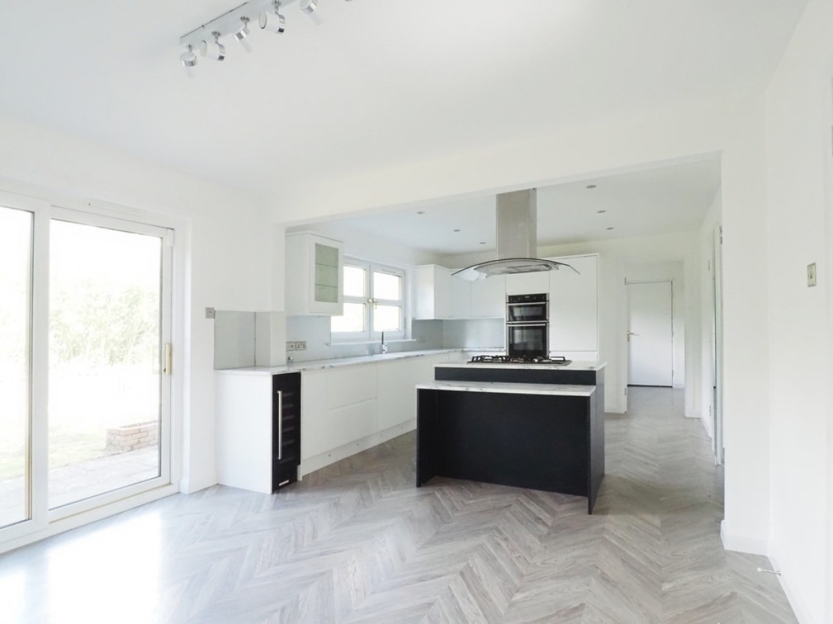 Grants Avenue, Glenburn