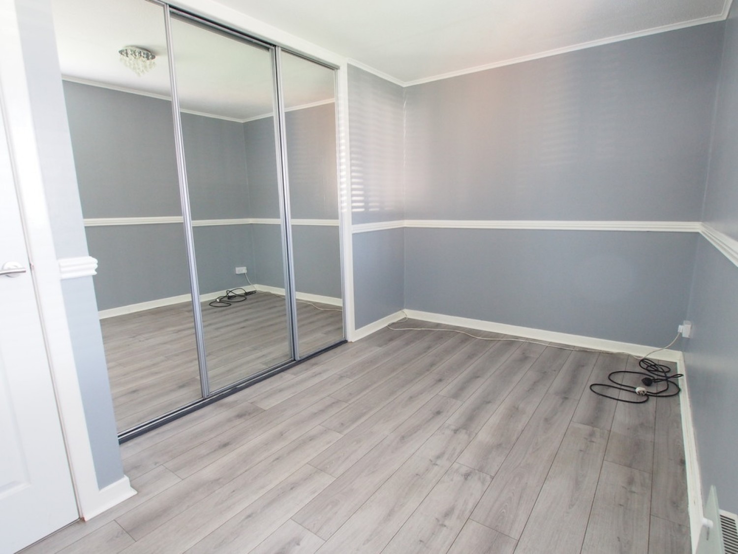 2 bedroom Flat for Letting 224 Castle Gait