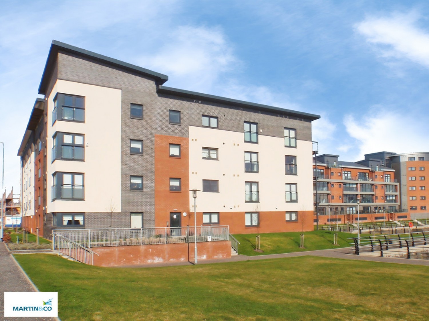 2 bedroom Flat for Sale Cardon Square , Ferry Village