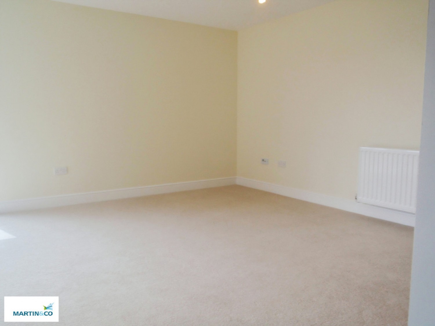 2 bedroom Flat for Sale Cardon Square , Ferry Village