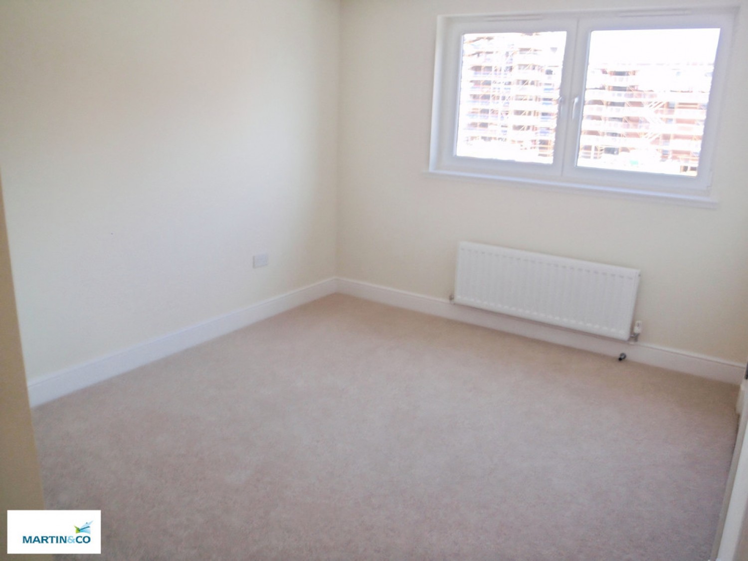 2 bedroom Flat for Sale Cardon Square , Ferry Village