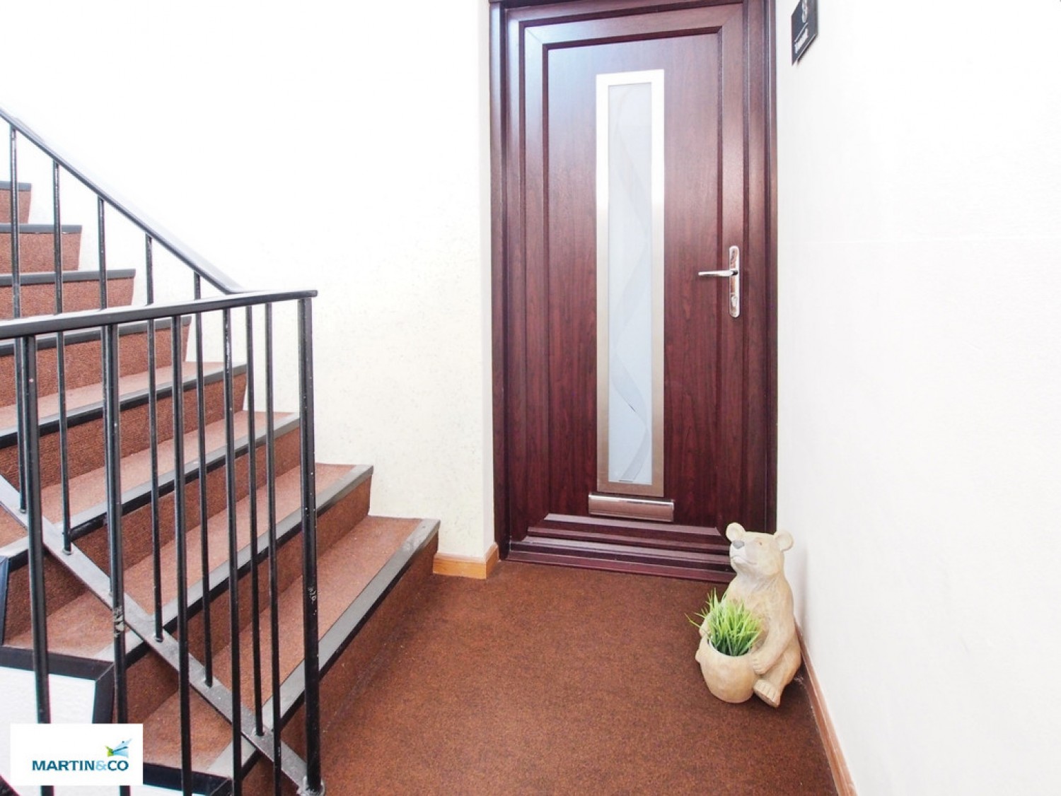 2 bedroom Flat for Sale 8 The Brae