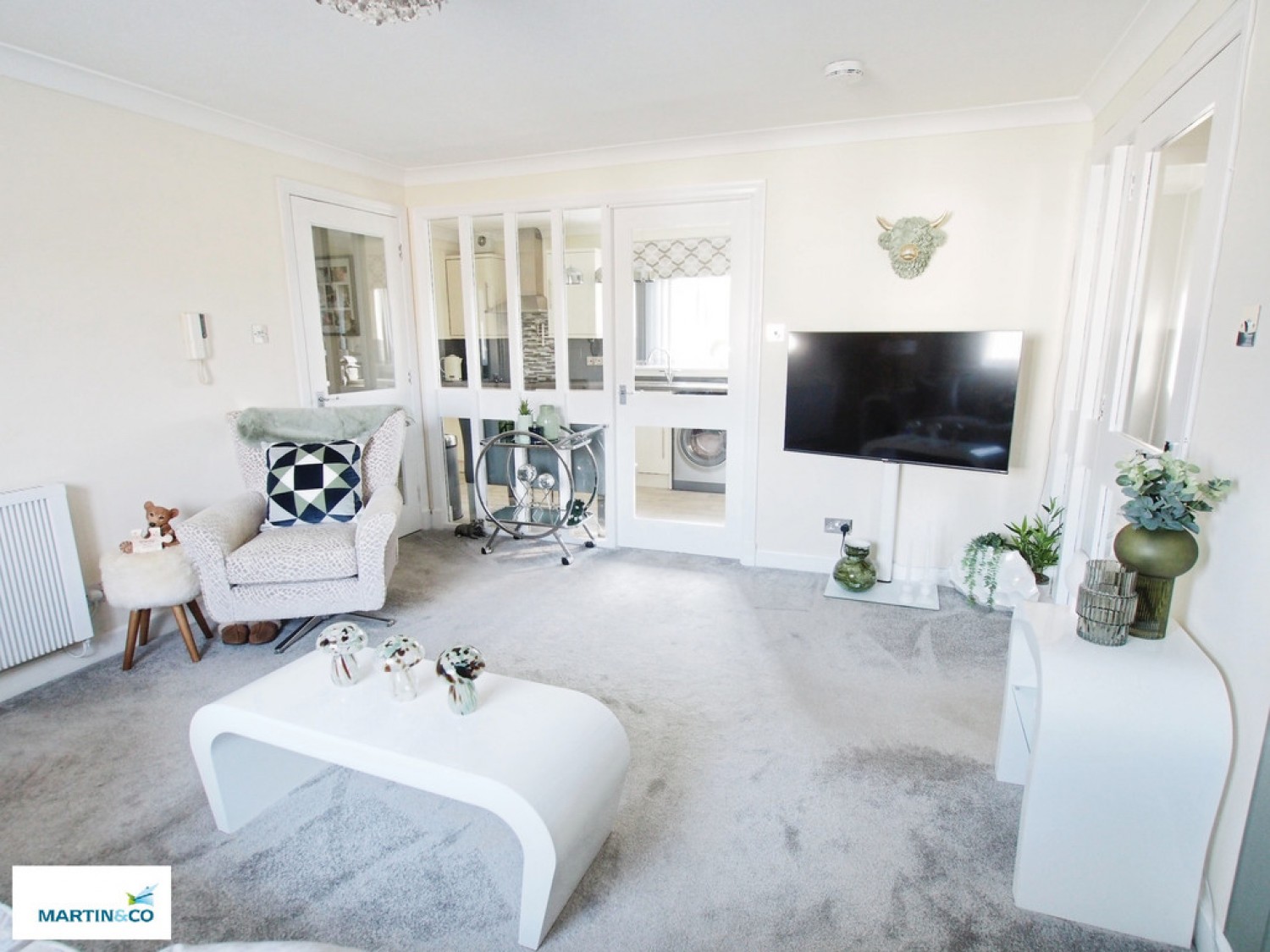 2 bedroom Flat for Sale 8 The Brae