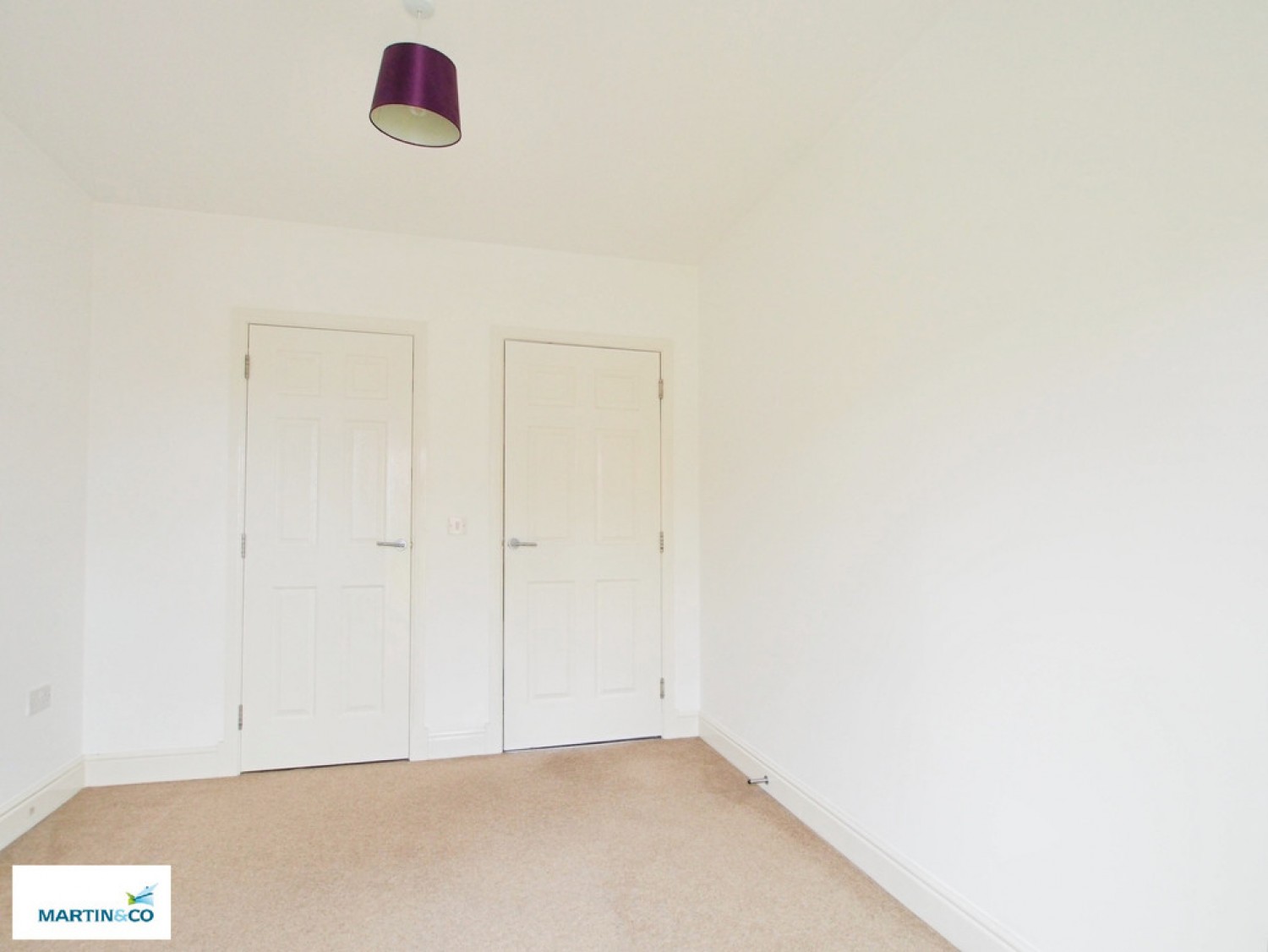 2 bedroom Flat for Sale 1/2, 8 Cardon Square
