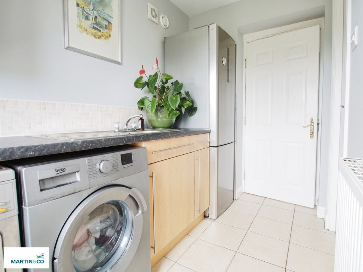 30 Strathspey Avenue , East Kilbride