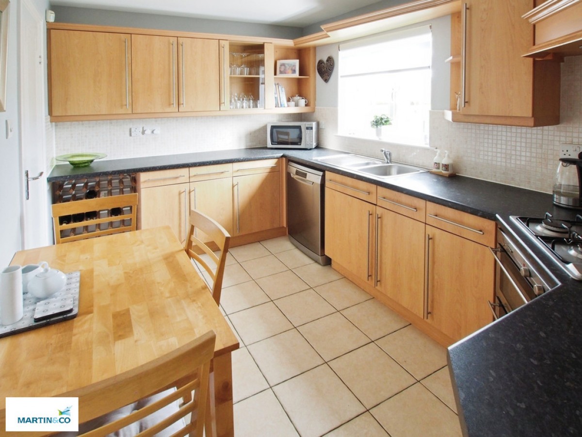 30 Strathspey Avenue , East Kilbride