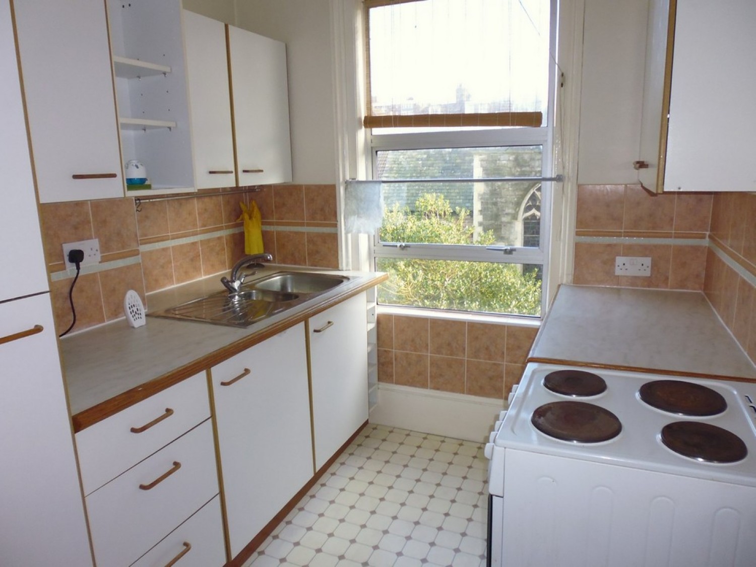 1 bedroom Flat in Hova Villas