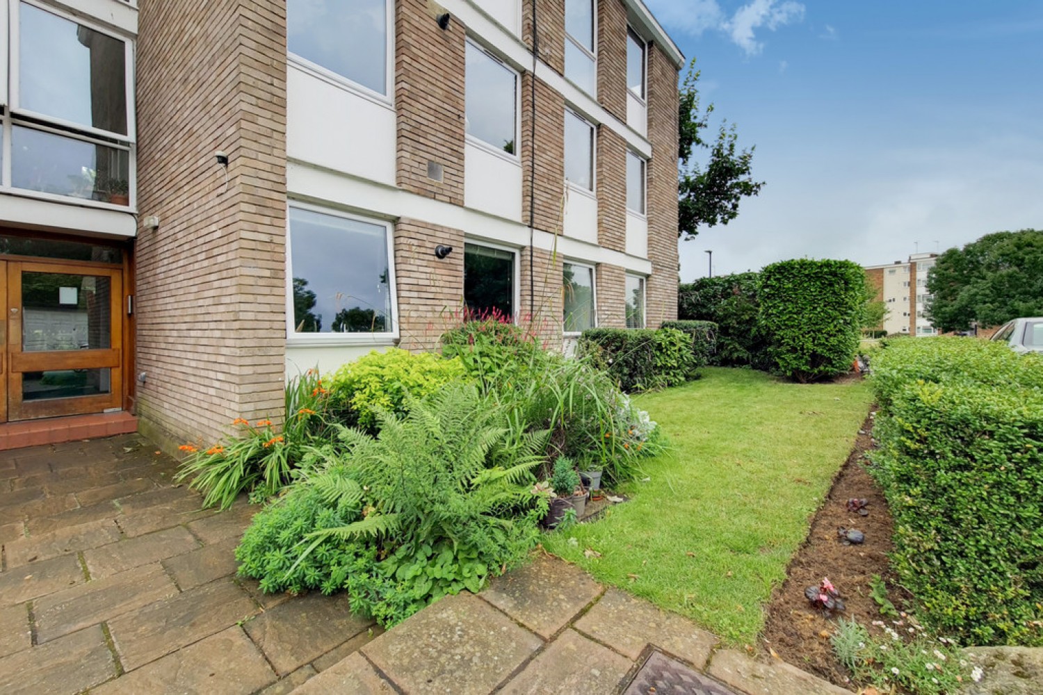 2 bedroom Flat for Letting Ham Street, Richmond