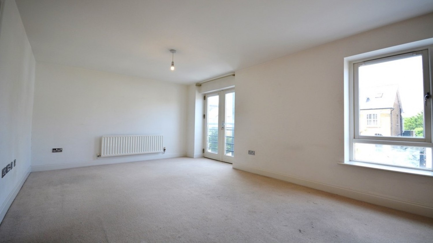 1 bedroom Flat for Letting High Street, Teddington