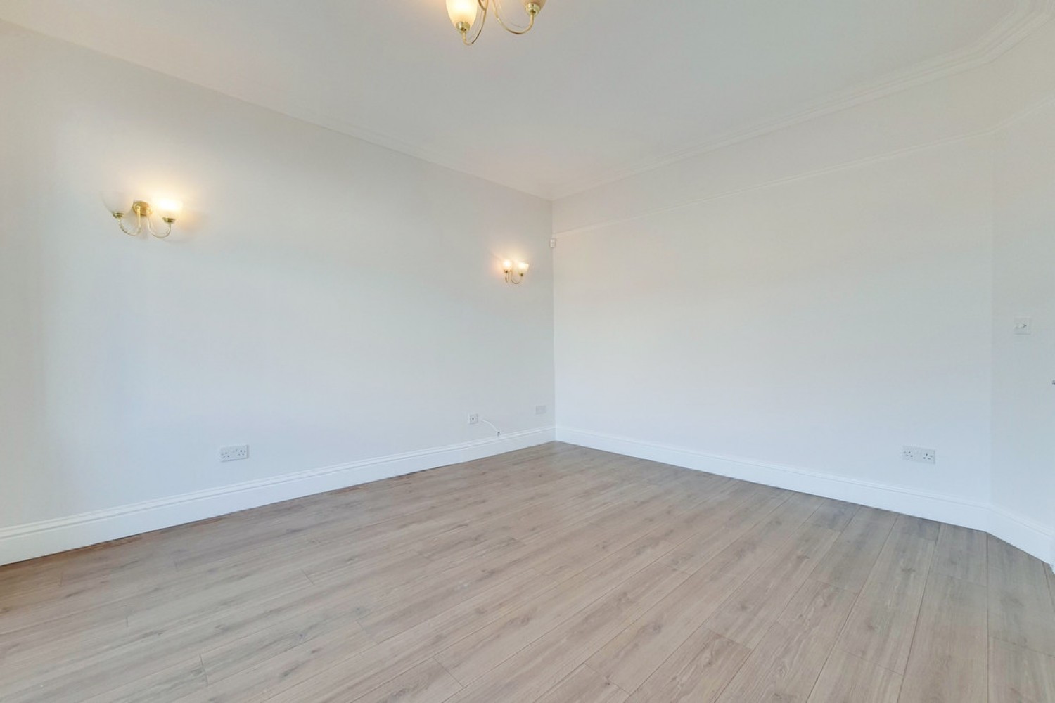 3 bedroom House for Letting Latchmere Road, Kingston Upon Thames