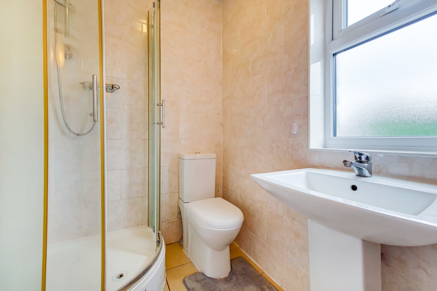 4 bedroom House for Letting Somerset Road, Kingston Upon Thames