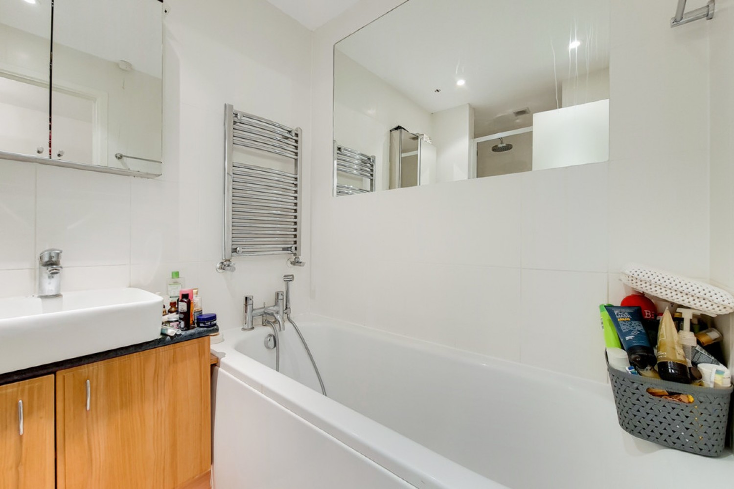 2 bedroom House for Letting Tintern Close, Wimbledon