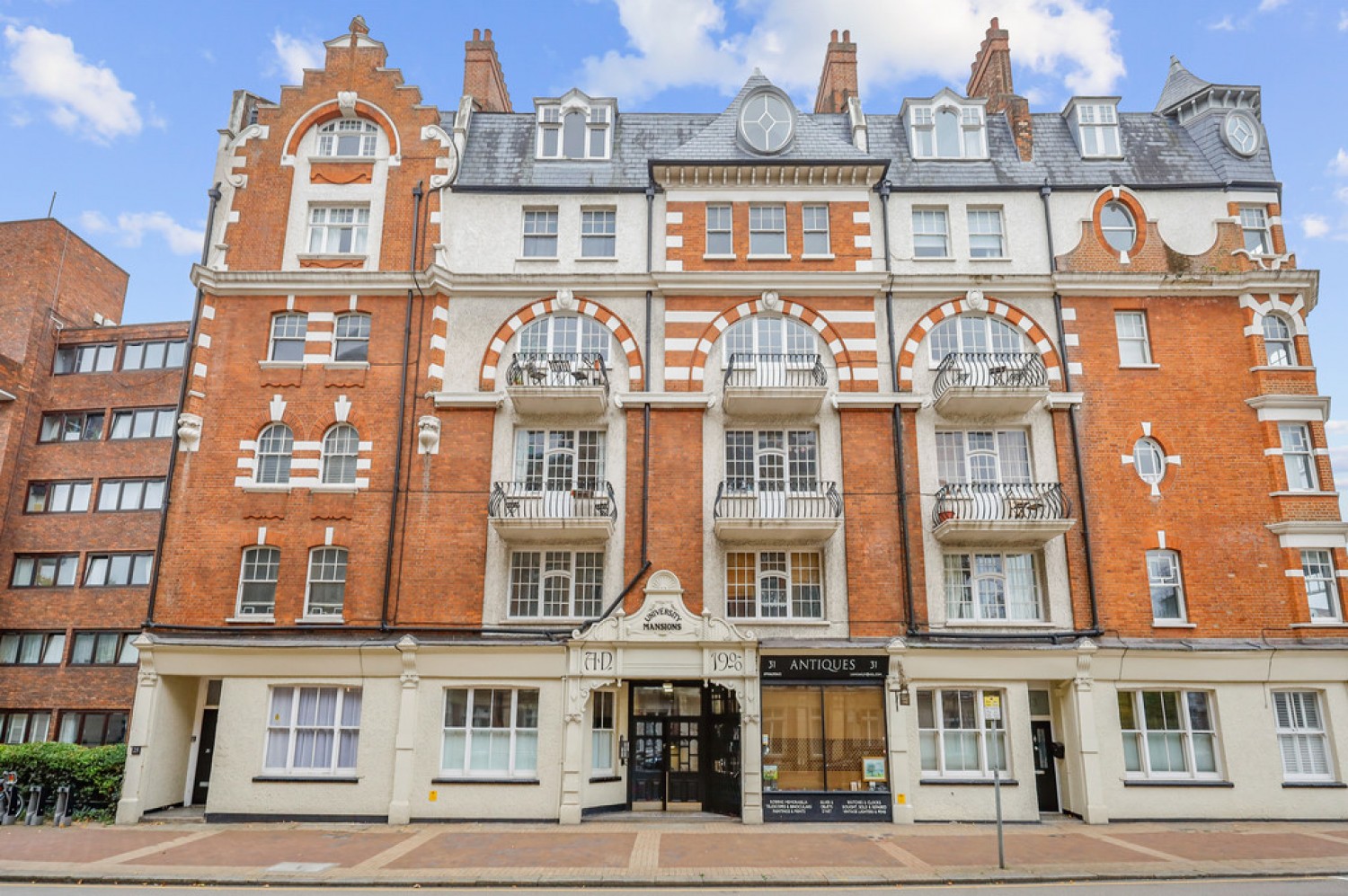 Lower Richmond Road, Putney