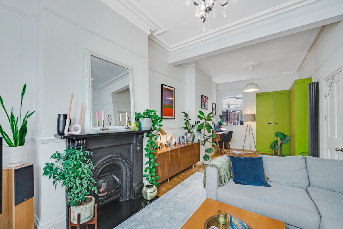 Carshalton Grove, Sutton