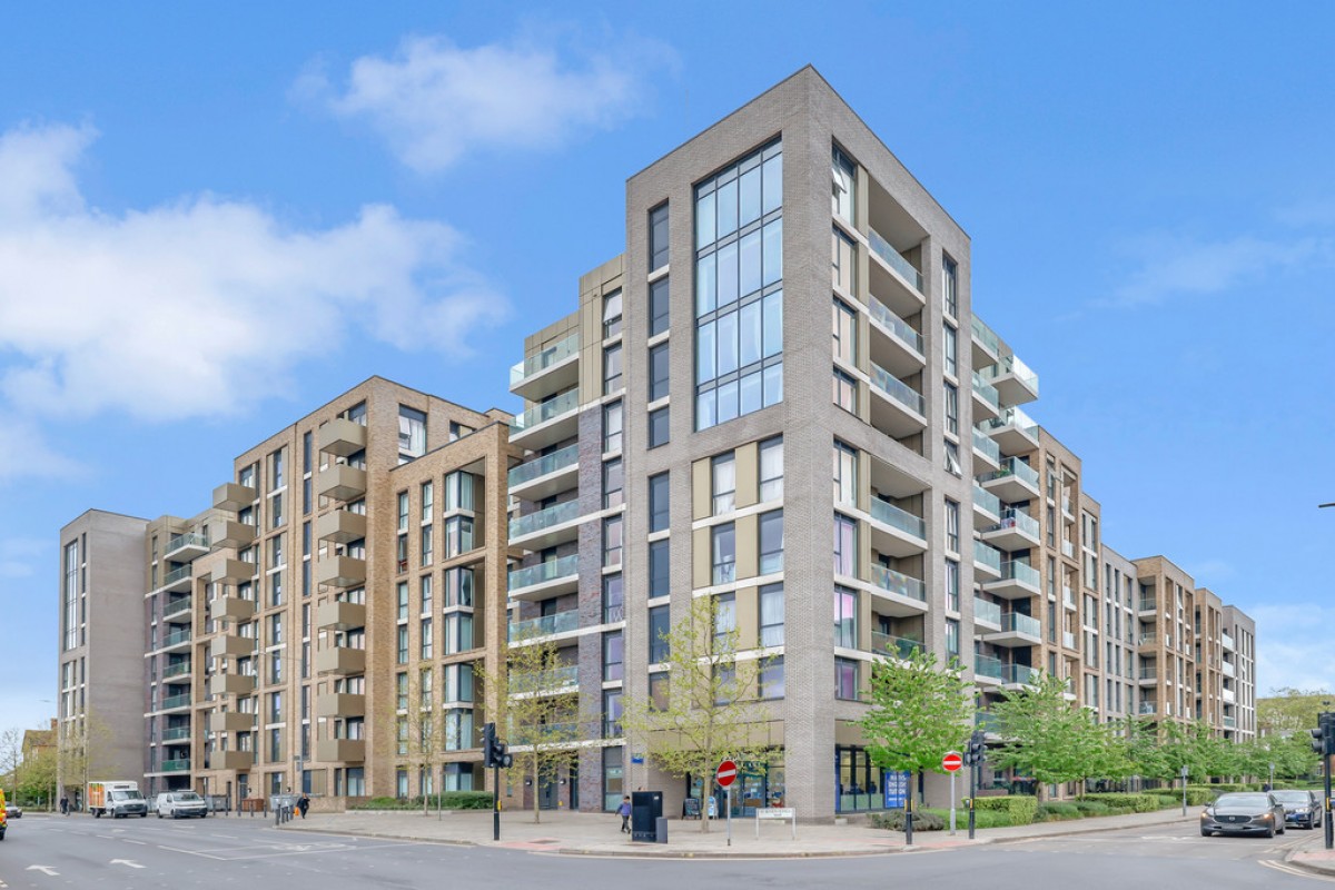 Queenshurst Square, Kingston Upon Thames