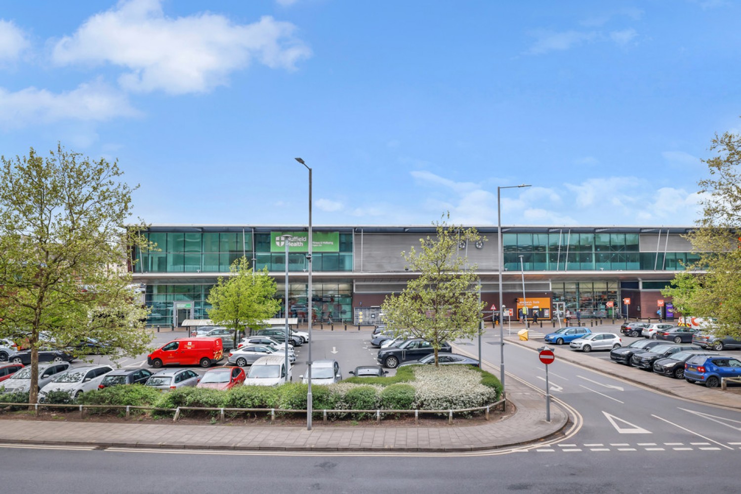 1 bedroom Flat for Letting Queenshurst Square, Kingston Upon Thames