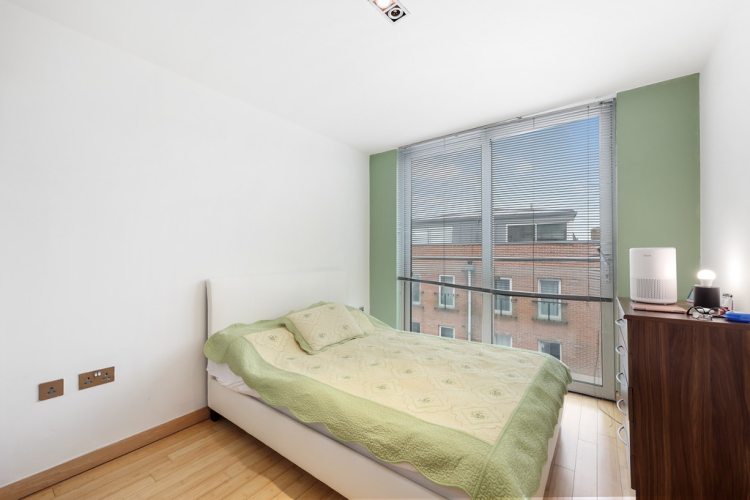1 bedroom Flat for Letting Richmond Road, Kingston Upon Thames