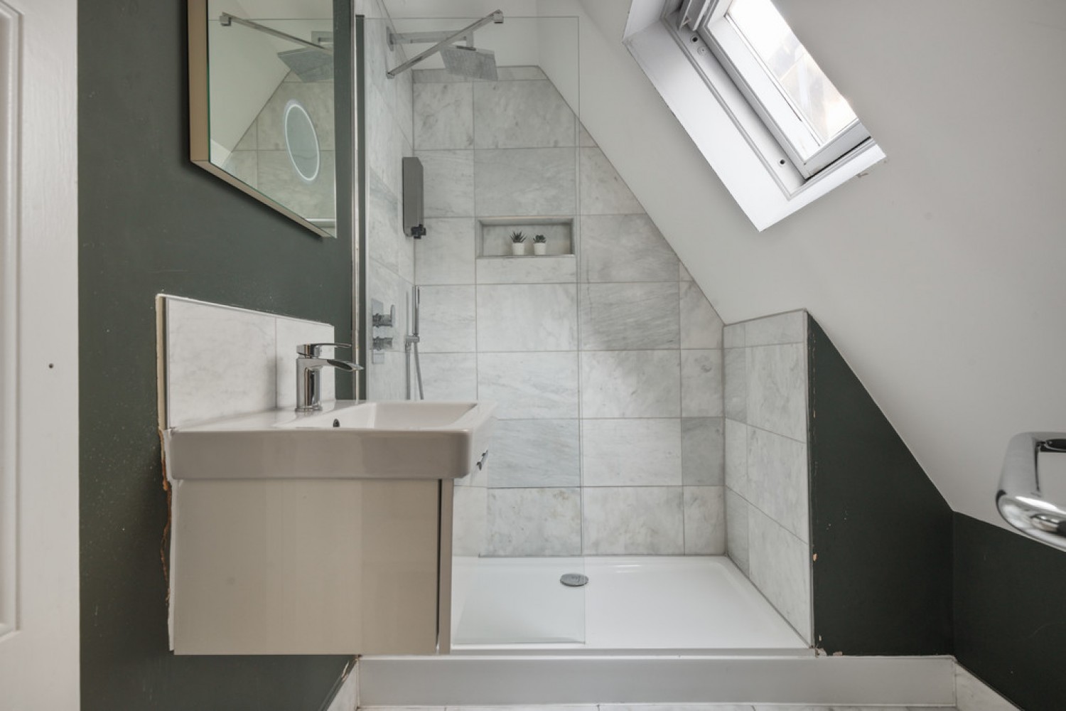 1 bedroom Flat for Sale Kingston Hill