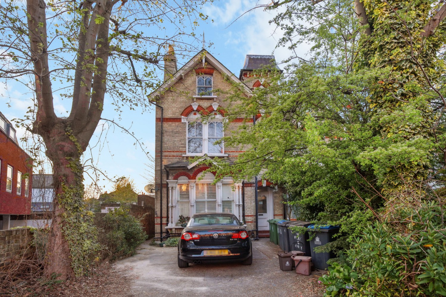 1 bedroom Flat for Sale Kingston Hill