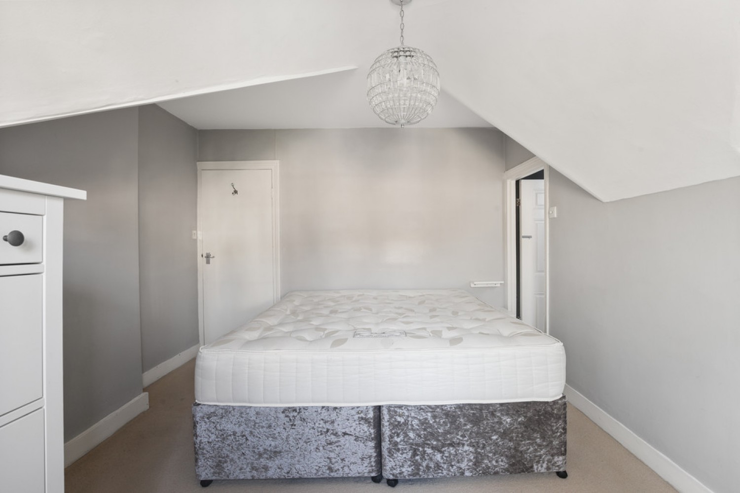 1 bedroom Flat for Sale Kingston Hill