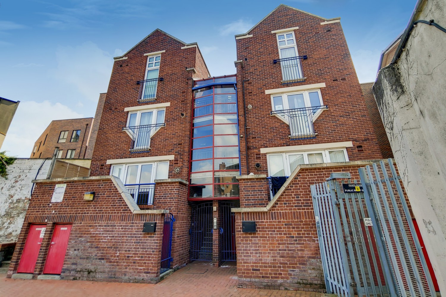 1 bedroom Flat for Letting Clarence Street, Kingston Upon Thames