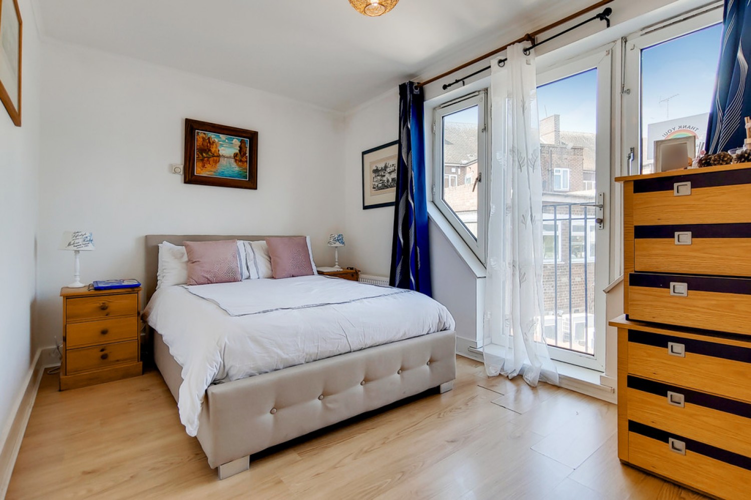 1 bedroom Flat for Letting Clarence Street, Kingston Upon Thames