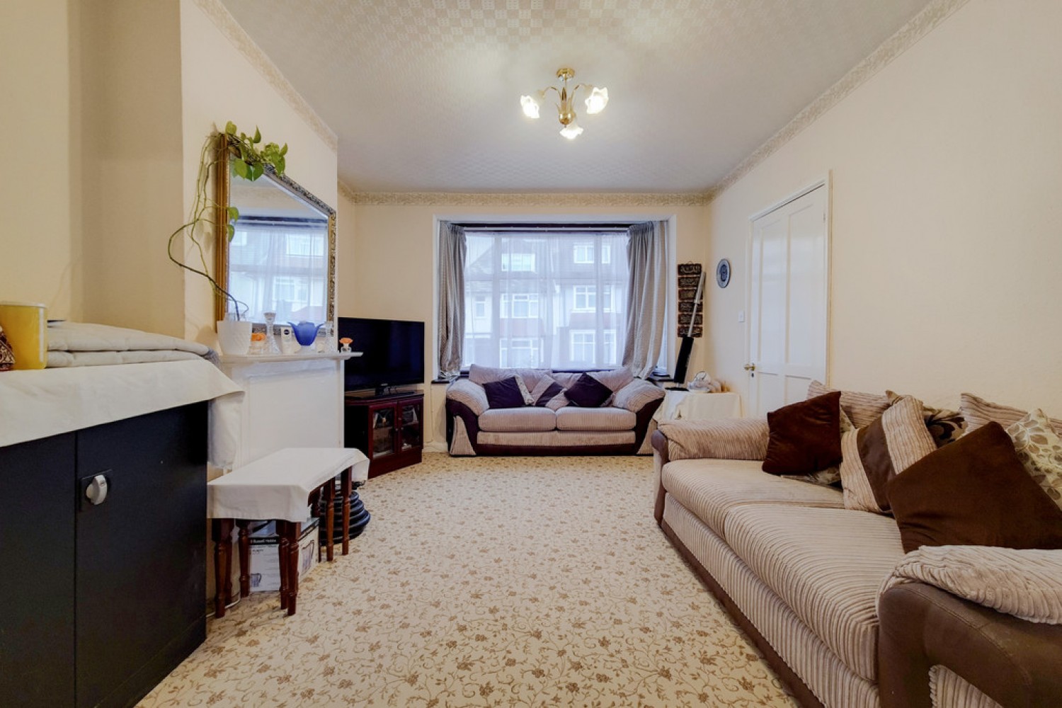 4 bedroom House in Ansell Road, London