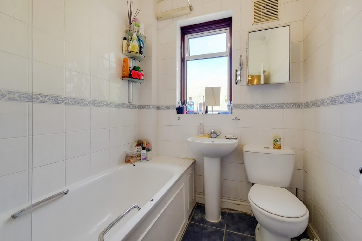 4 bedroom House in Ansell Road, London